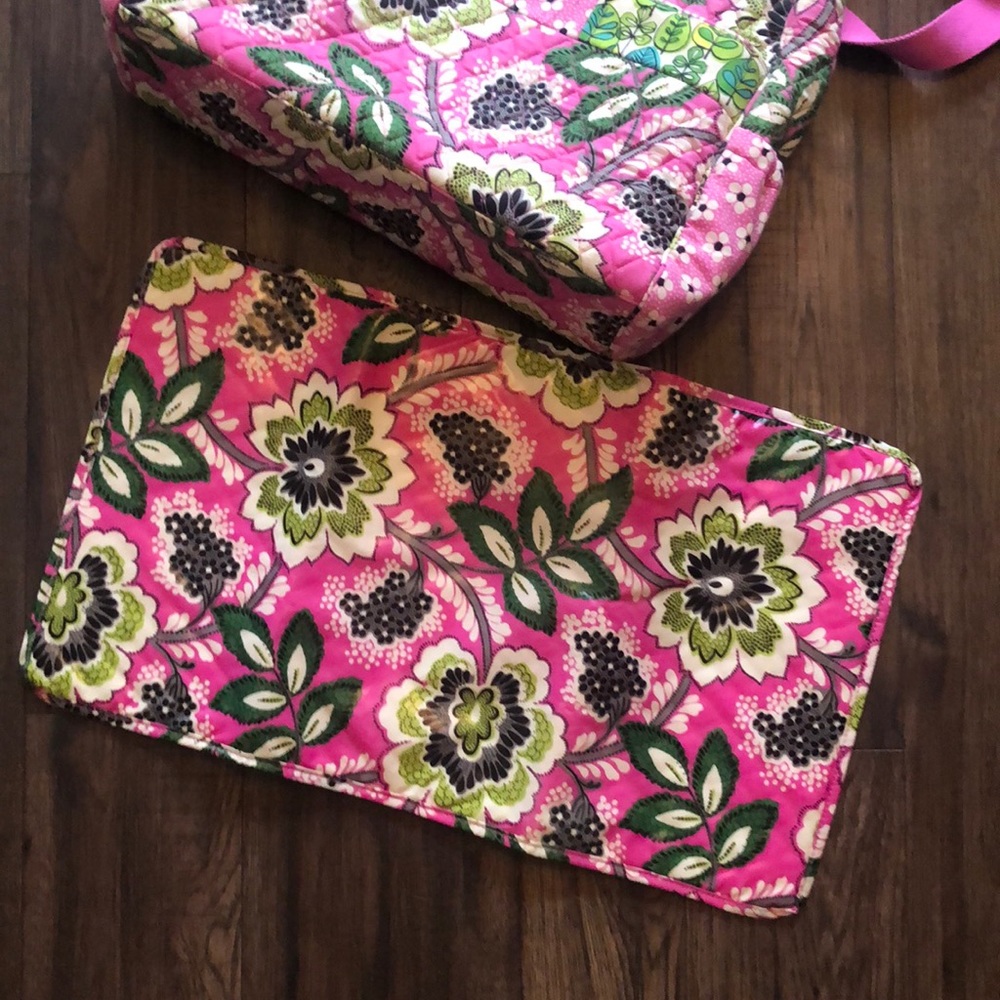 Diaper bag - Picture 2 of 3